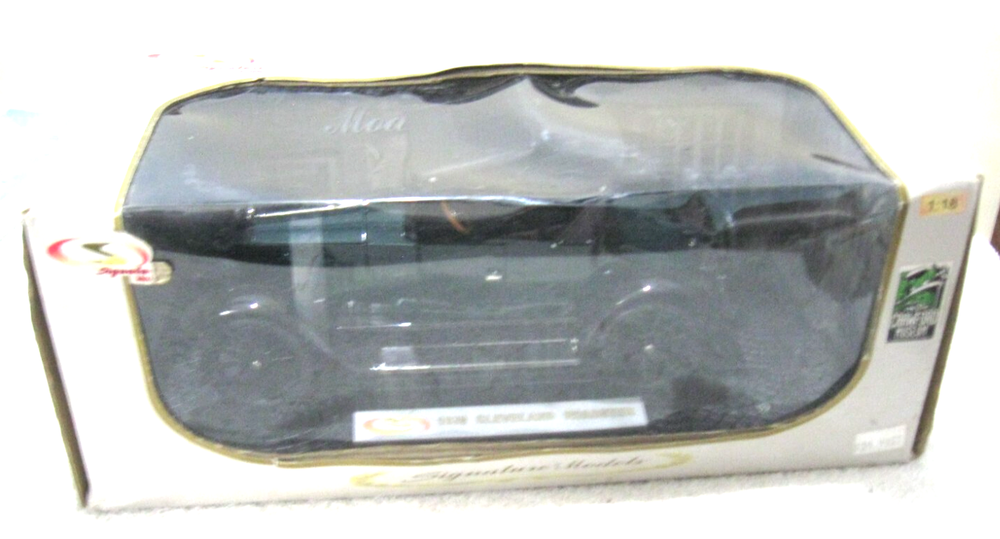 SIGNATURE MODELS 1/18 1920 CLEVELAND ROADSTER DIECAST COLLECTIBLE CAR