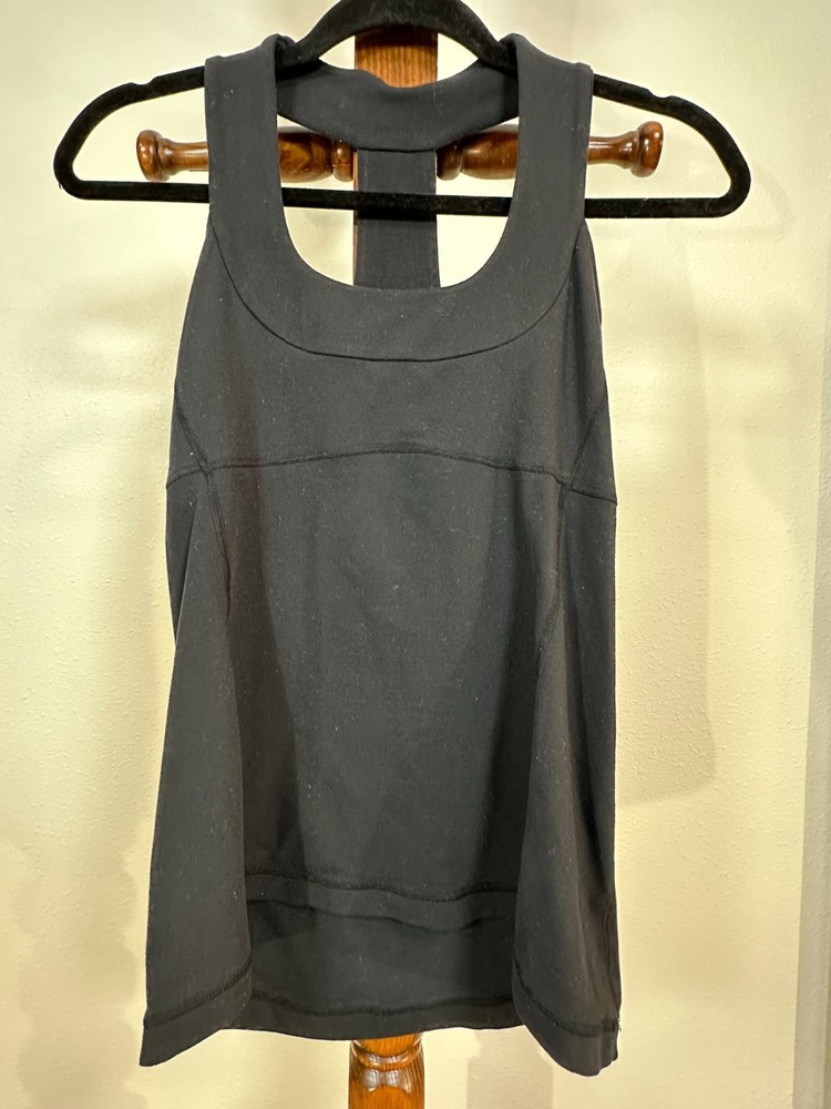 Lululemon Tank Scoop Neck Black Women’s 8 Racerback Built In Bra Coolmax Yoga