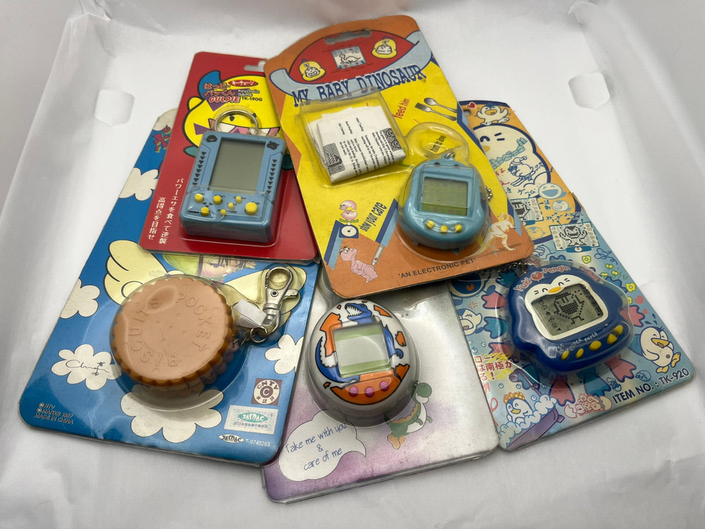 Virtual Pet Junk Lot - Used, Not Tested, Old - Pocket Biscuit Penguin Dinosaur