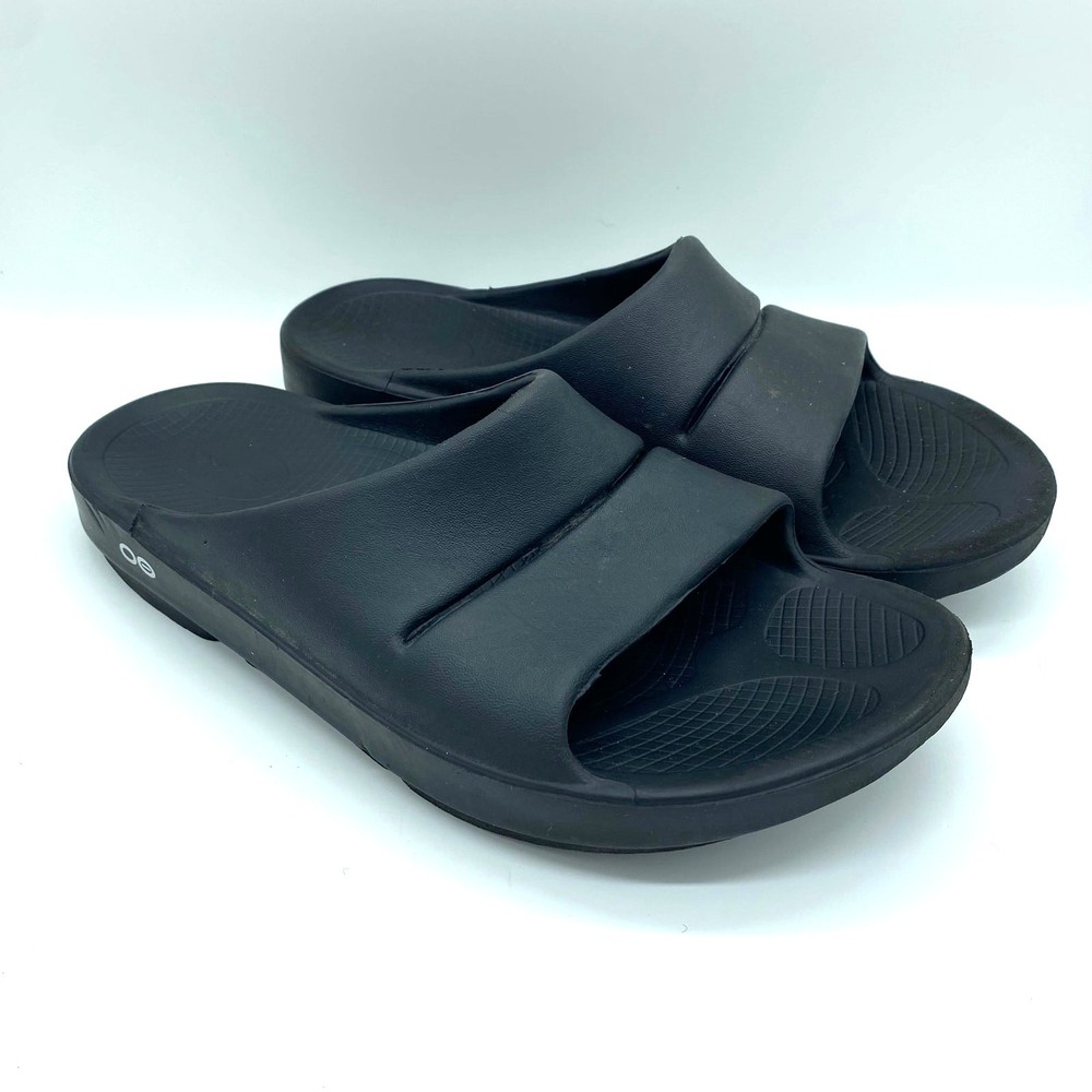 Oofos Men's size 10 Black Rubber Slide Sandals Comfort Shoes Slip-On