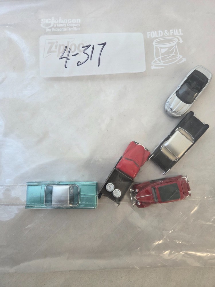 Grab Bag #4-317 HO Scale Cars