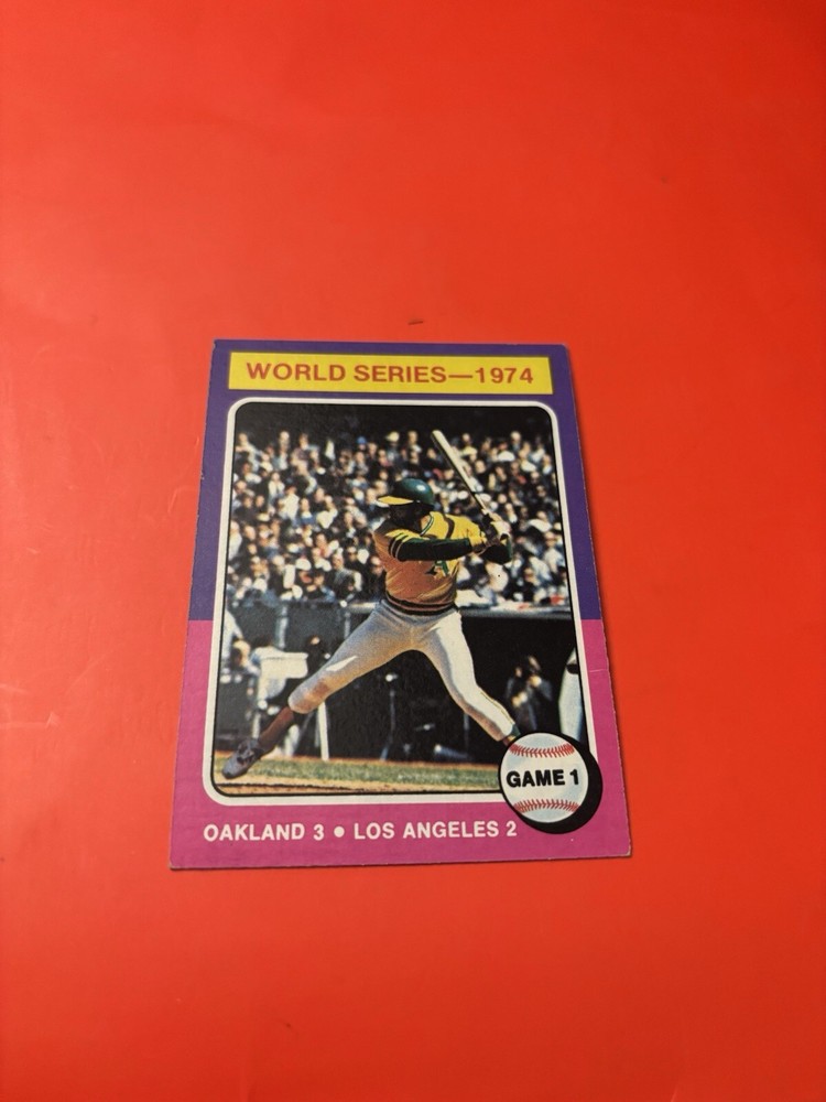 1975 Topps Mini #461 Reggie Jackson 1974 World Series Game 1 MVP