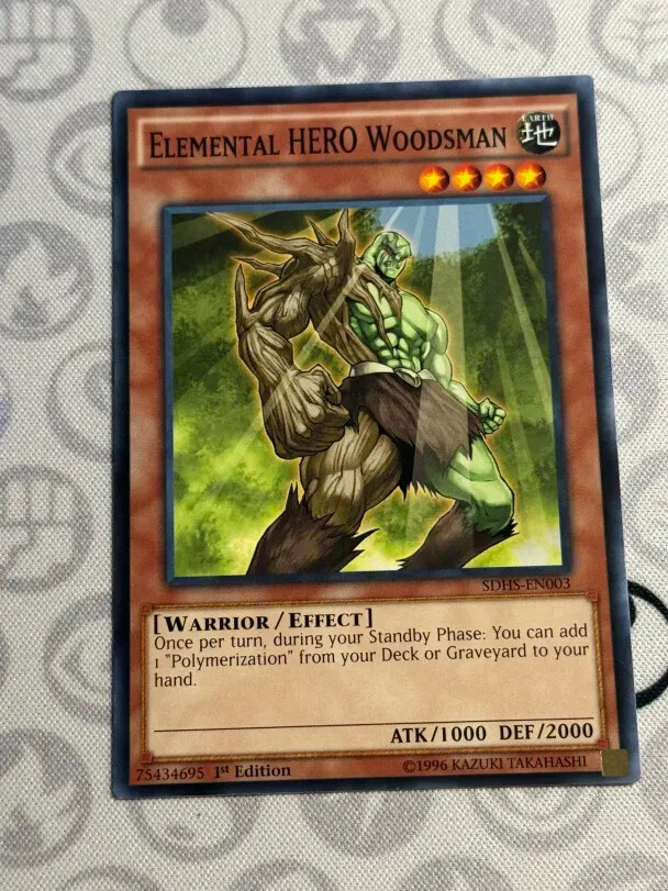 Elemental HERO Woodsman SDHS-EN003 Common NM Yugioh Card