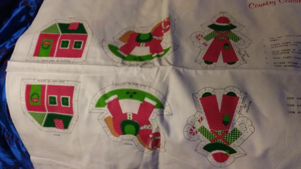 Vintage Cranston VIP Fabric Panel with Mini Christmas Ornaments Featuring 6 Country Cousins