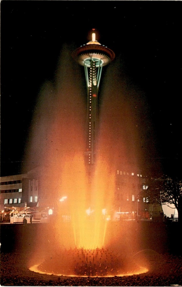 Space Needle Seattle USA Vintage Postcard