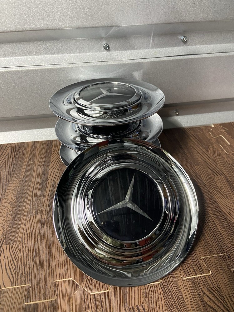 SET OF 4 SILVER MERCEDES GHOST WRAITH DAWN FLOATING CENTER WHEEL HUB CAPS