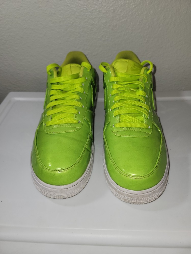 Nike Air Force 1 '07 LV8 UV Cyber Green (AJ9505-300) Size 10. Pre-Owned