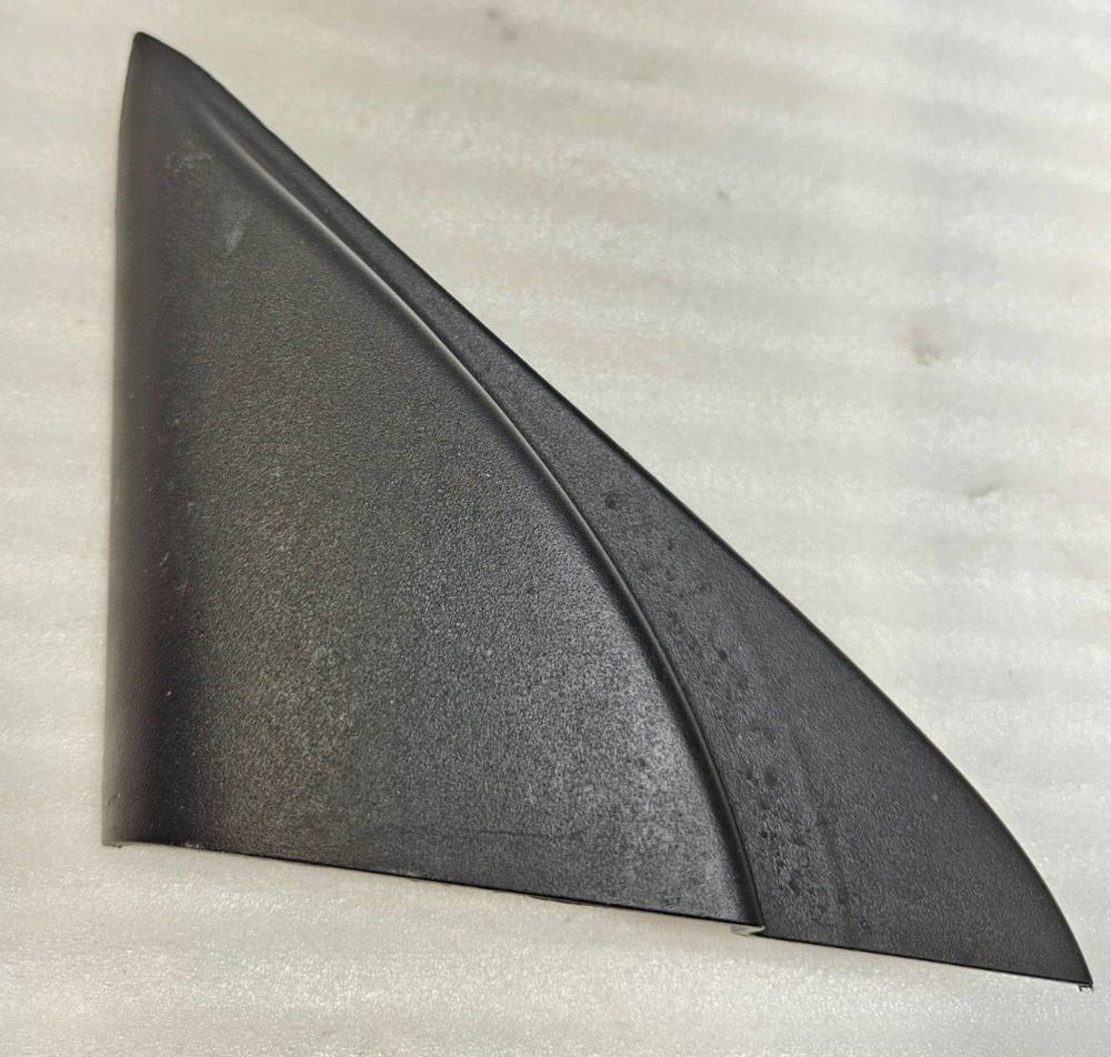 17-20 Hyundai Elantra GT Left Front Inner Door Mirror Cover OEM