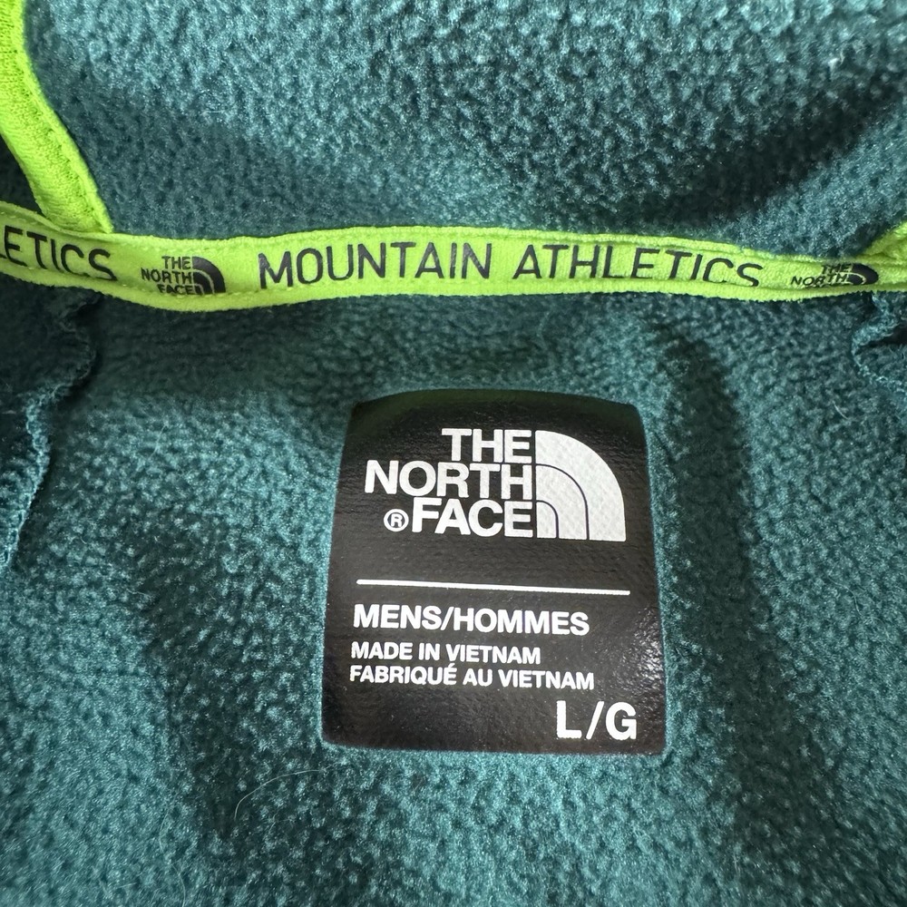 The North Face Men's Large Green Tech Hoodie with Center Logo