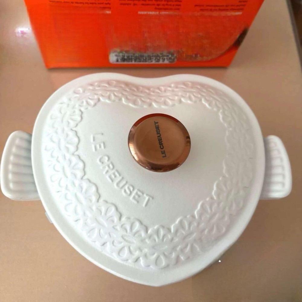 Le Creuset 2020 Limited Edition Heart Cocotte for Christmas