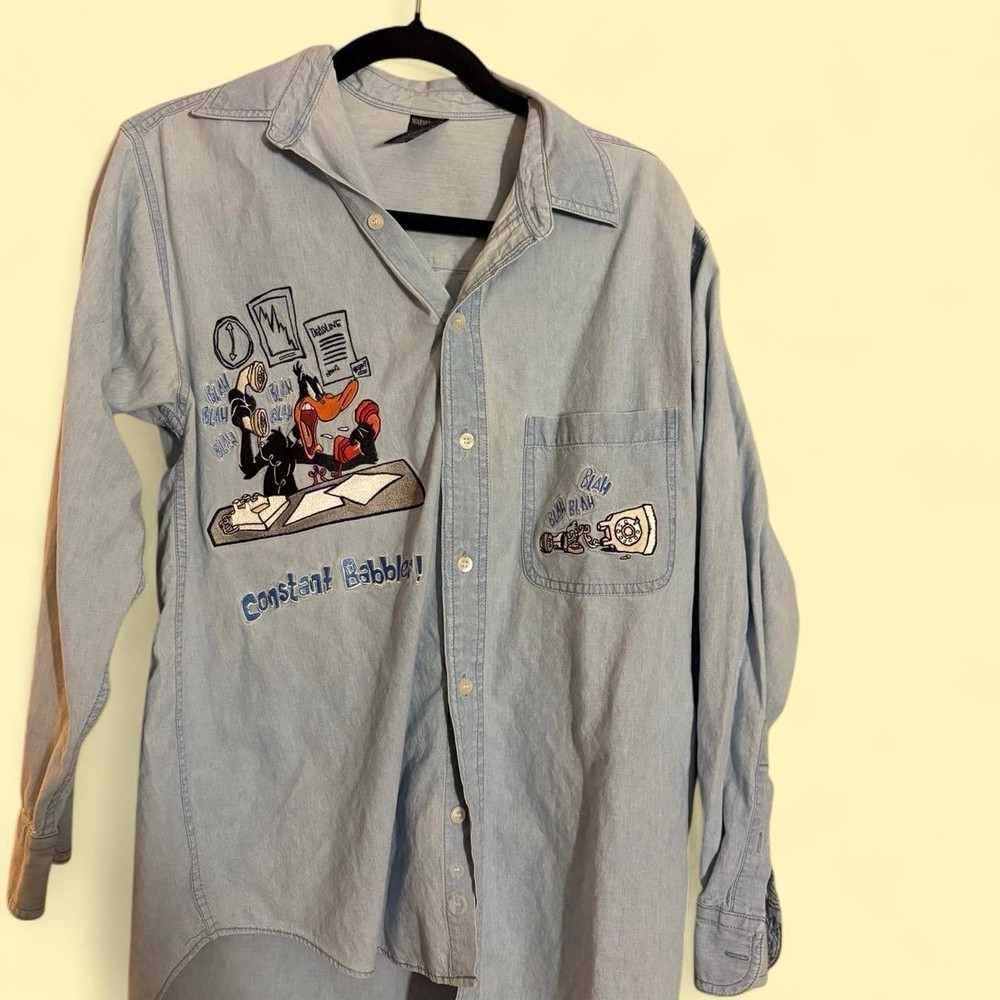 Looney Tunes Warner Bros. Daffy Duck button-up shirt #LooneyTunes #DaffyDuck
