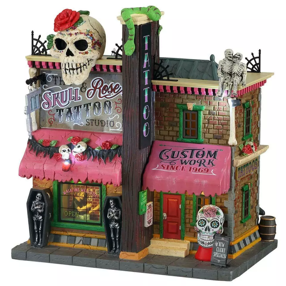 Lemax Spooky Town Skull & Rose Tattoo Studio Light-Up Halloween Decor DVG NIB