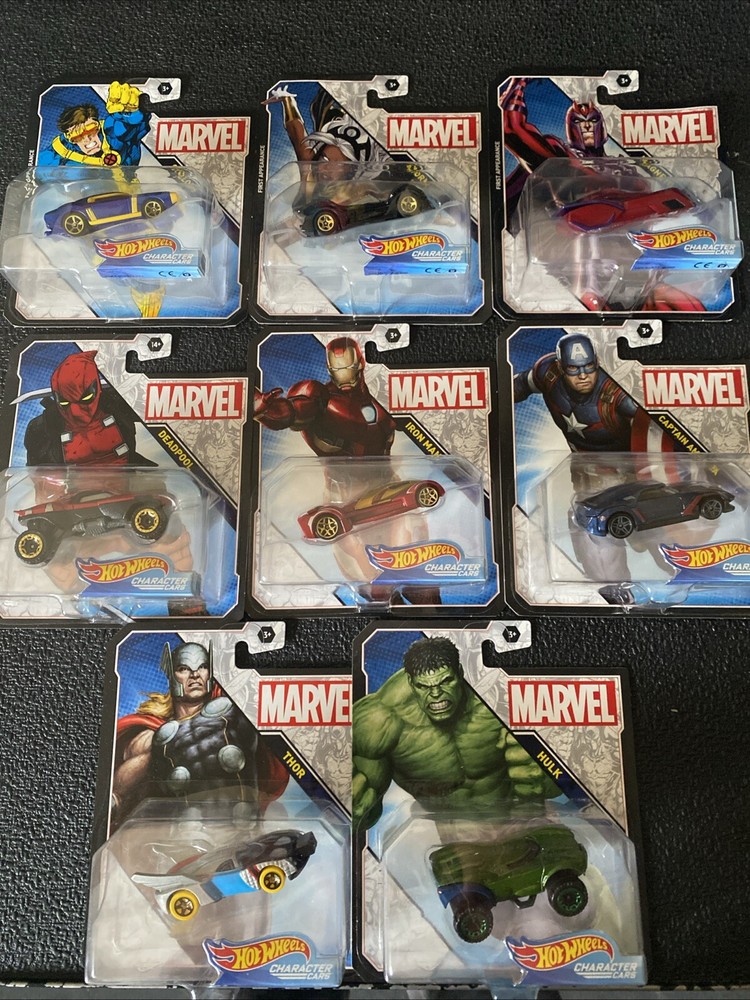 Hot Wheels Marvel Character Cars 2017 Set of 8 NIP