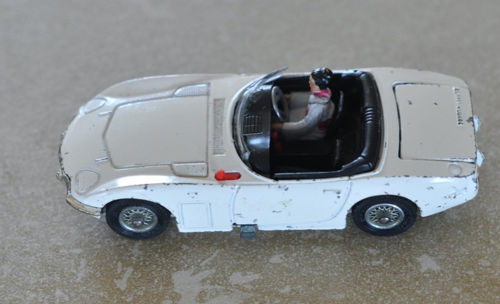 Vintage Corgi James Bond 007 Toyota 2000 GT Toy Collectible