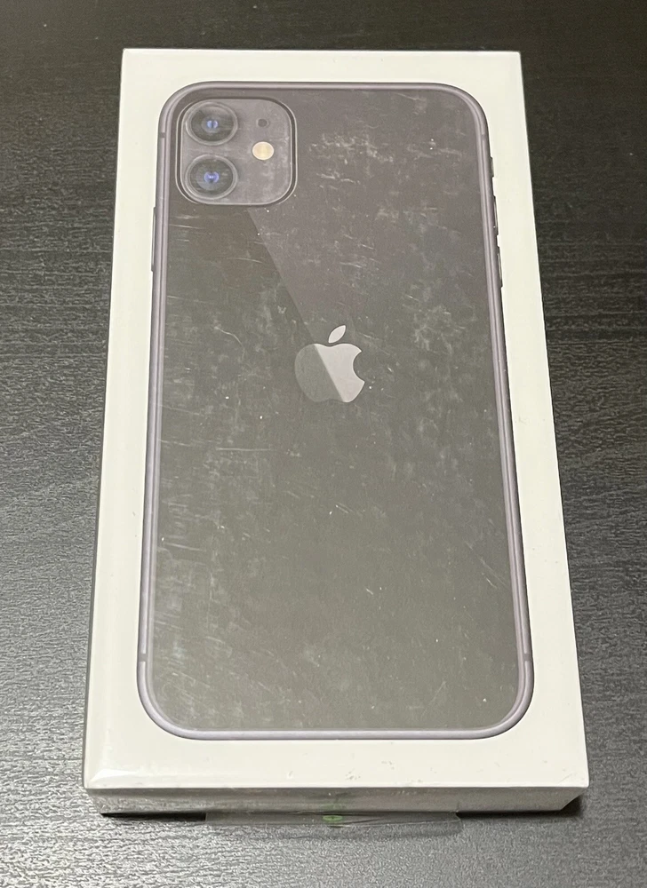 Unlocked Apple iPhone 11 64GB in Black