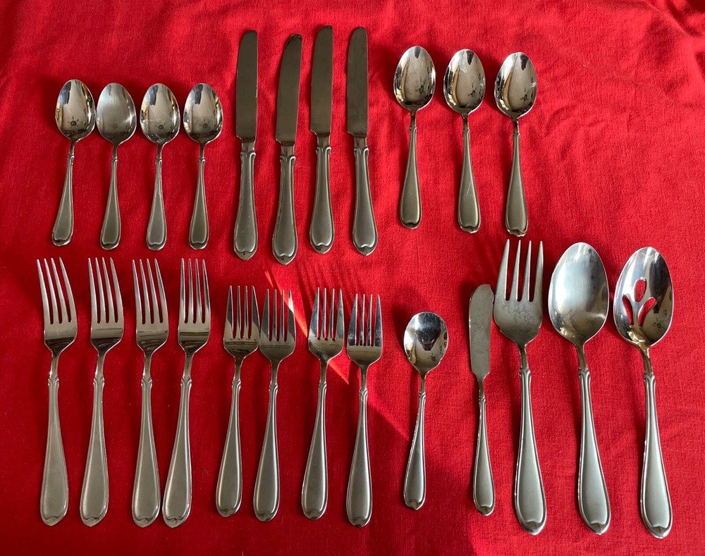 Wallace Summerset Frost 18/10 Stainless Steel 4 Settings*, Serveware 24 Pieces