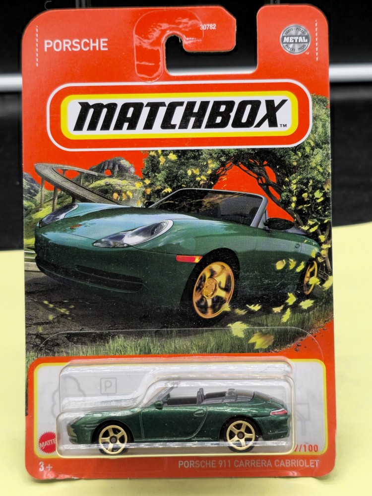 2022 matchbox Porsche 911 Carrera Cabriolet Gold Rims