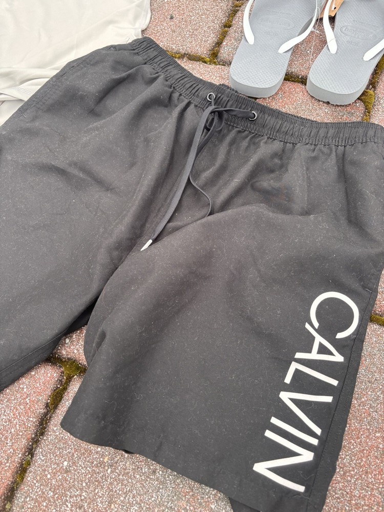 Calvin Klein Men's Black Swim Shorts L Pockets Elastic Waist Drawstring Brief
