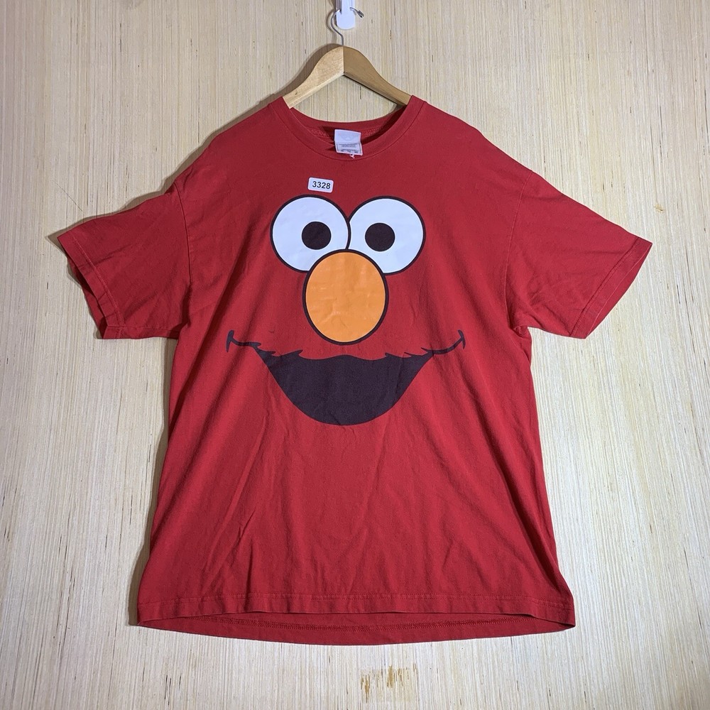 Vintage Elmo Shirt Adult Extra Large Red Short Sleeve Men’s Pullover Graphic
