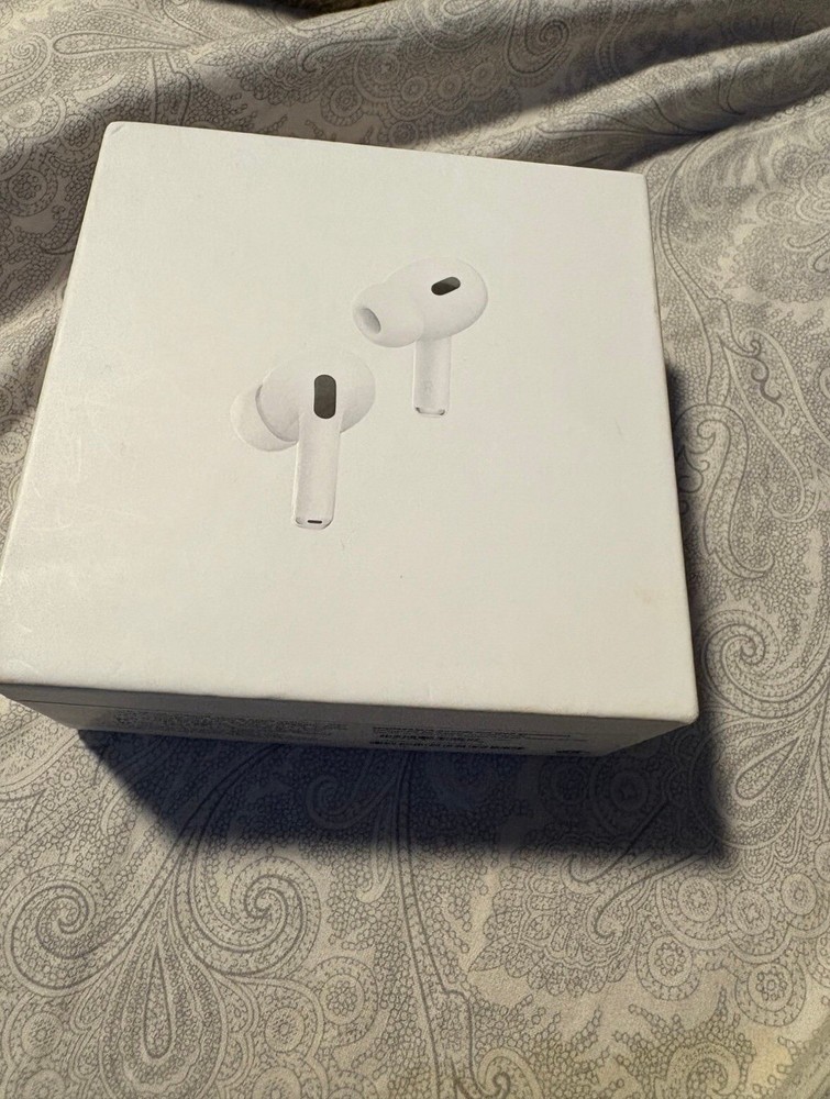 Apple iPhone Pro 2nd Generation w/ MagSafe Charging Case (Lightning)