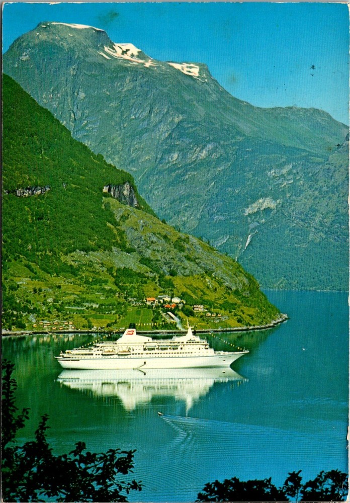 Postcard 1973 Royal Viking Cruise Ship at Geirangerfjord of Norway [1084]