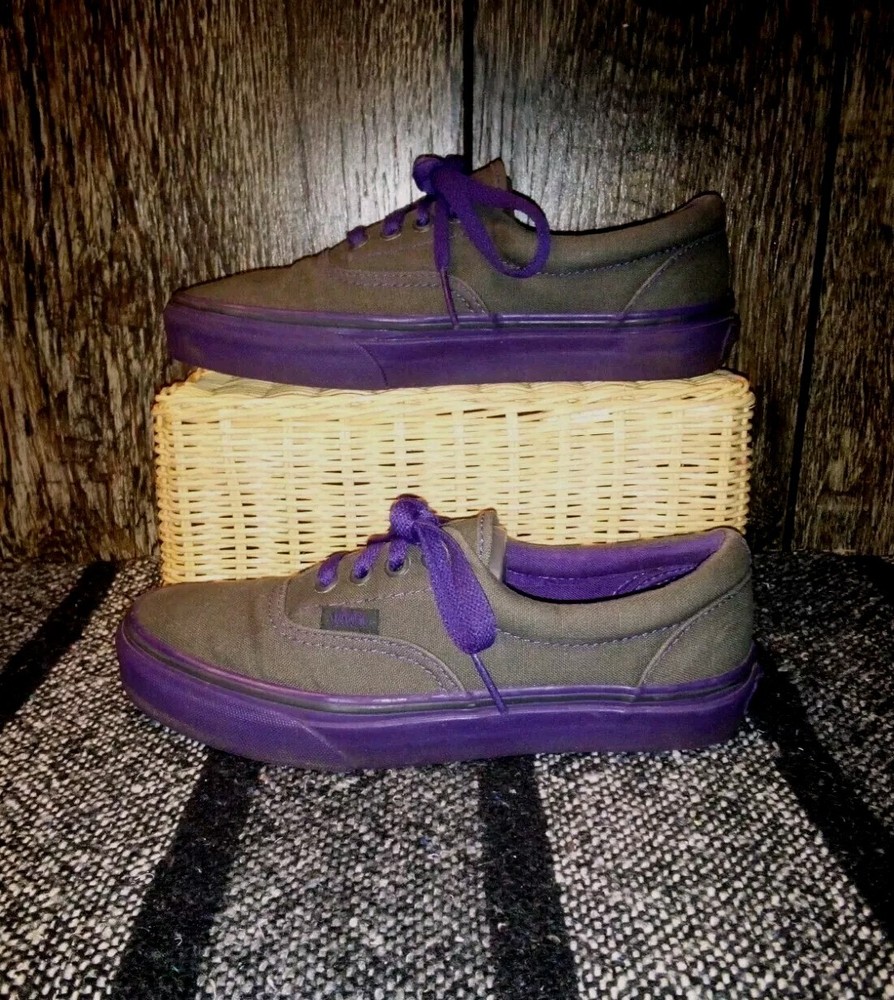 VANS Authentic Sneakers Womens 6 Gray Purple Canvas Low Lace up Skateboard Shoes