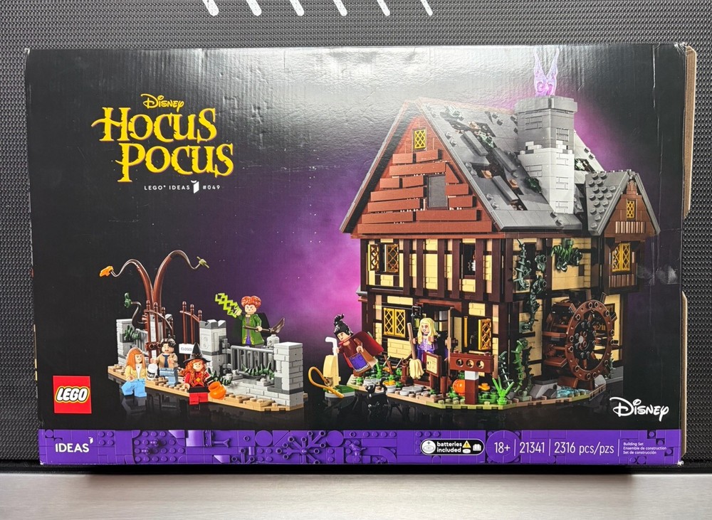 LEGO Ideas: Disney Hocus Pocus: the Sanderson Sisters' Cottage (21341) Complete