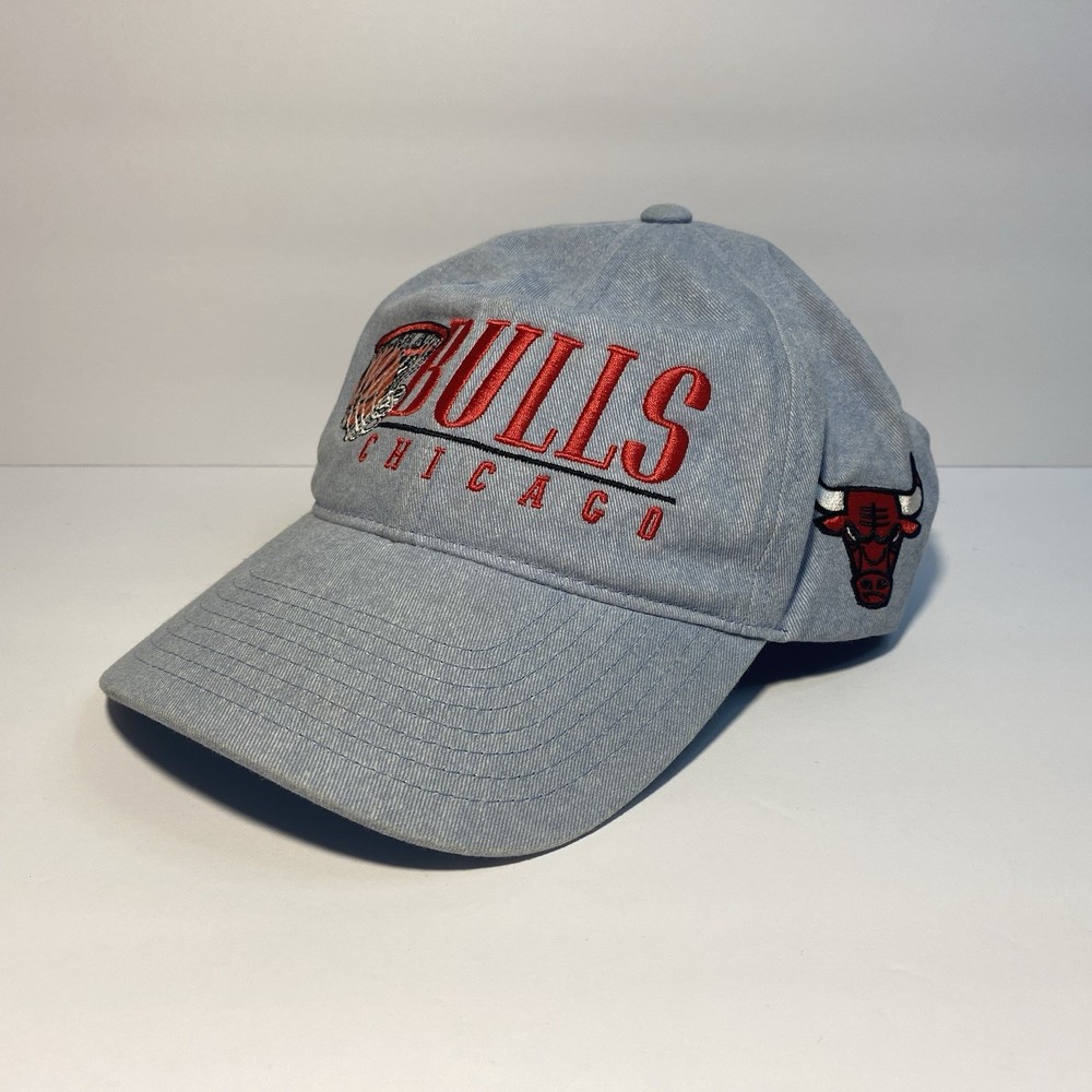Mitchell & Ness Denim Chicago Bulls Leather Strapback Hat