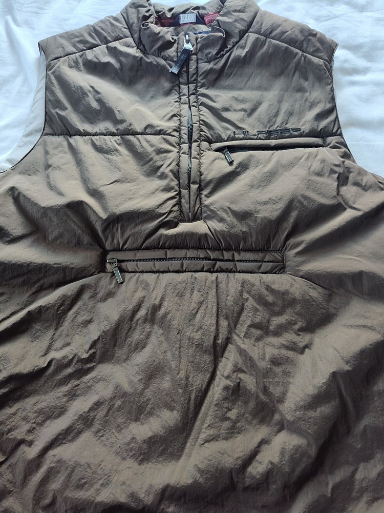 Tommy Hilfiger Men Green Sleeveless Half Zip Puffer Vest Size Medium