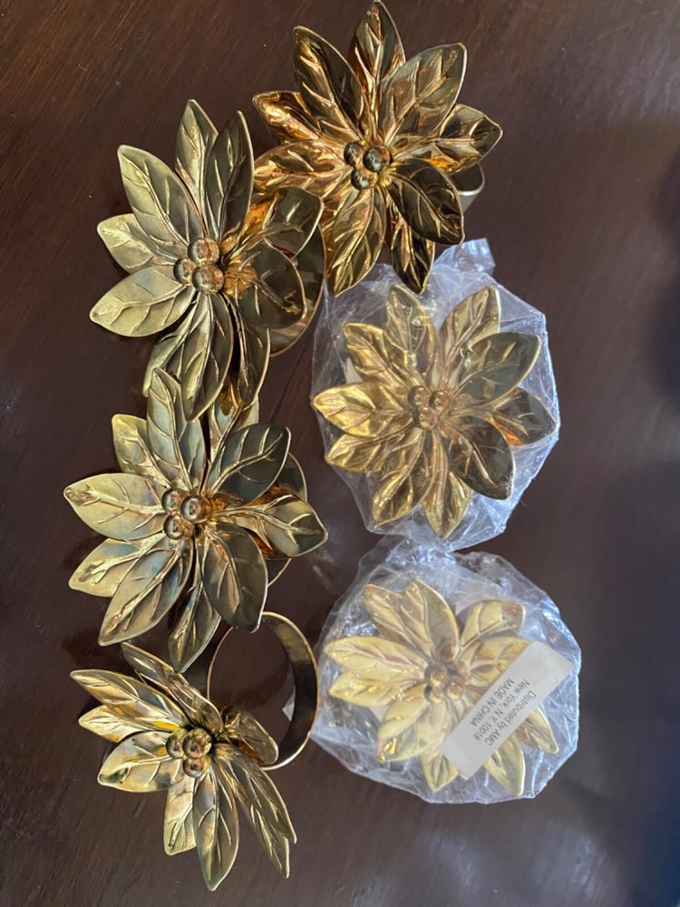 6 Vintage Christmas Napkins Rings Brass Poinsettia Bon Marche NWOT Shiny Gold
