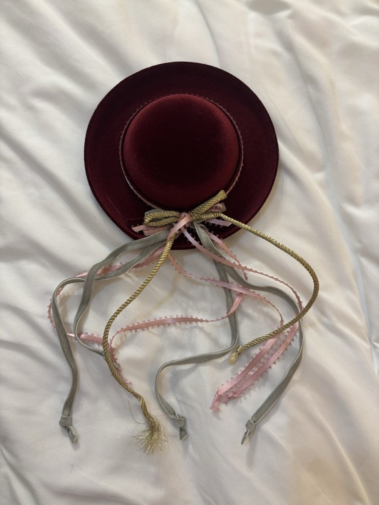 American Girl Samantha's Stylish Meet Hat for Dolls