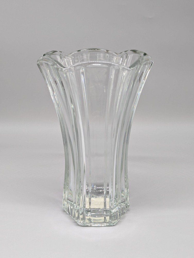 Vintage Anchor Hocking Heavy Cut Crystal Fluted Flower Vase 8 Inch Large