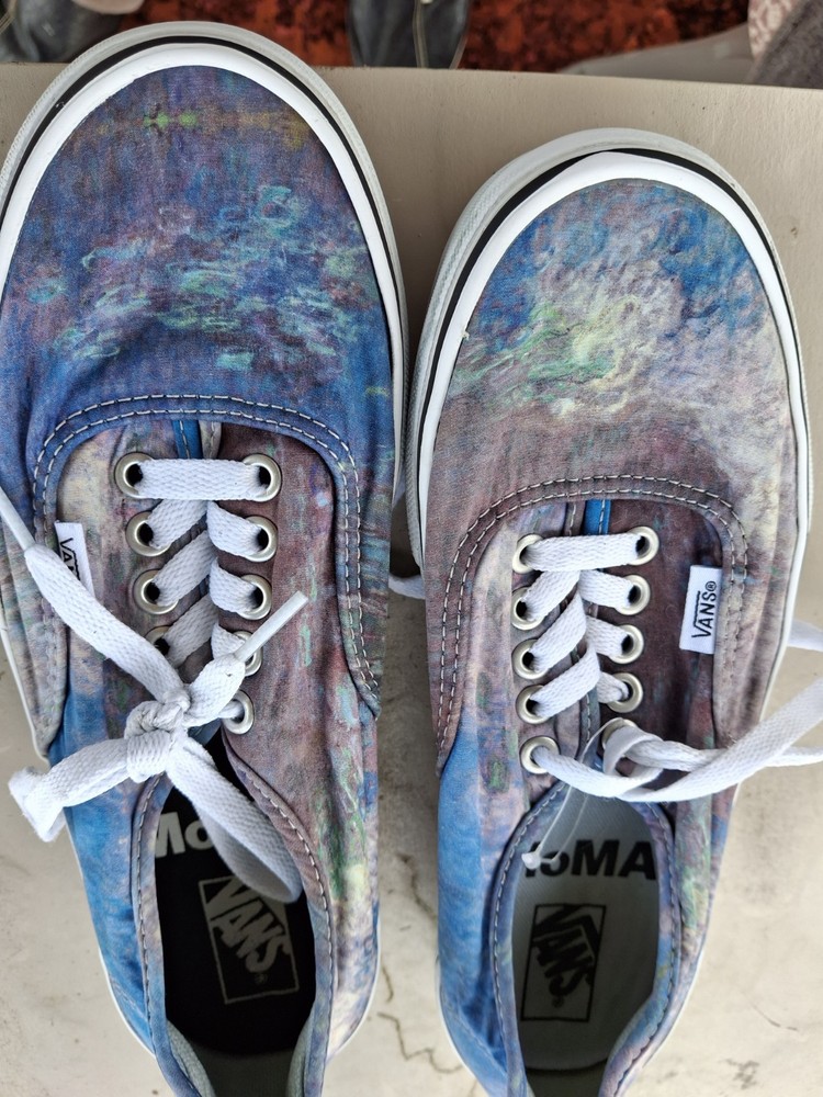 Women's Size 6.5 VANS sneakers Classic Tie- dye