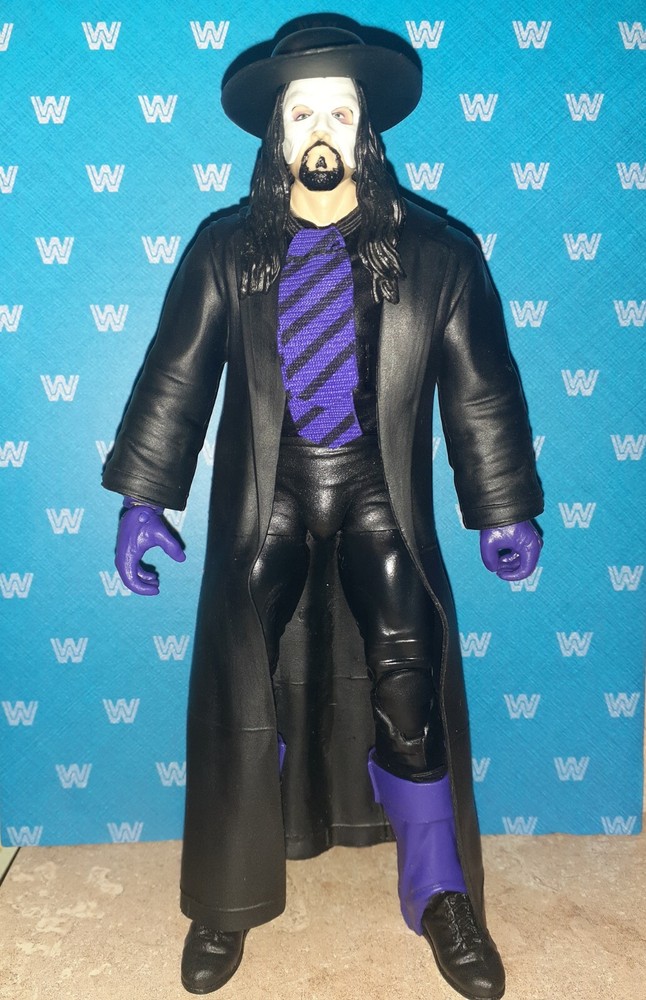 WWE Elite Legends Series 9 Undertaker Action Figure Complete Mattel