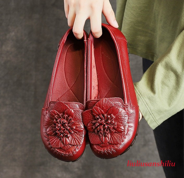 Retro Leather Shoes Women Ballet Flats Slip on Summer Floral Loafer Shoes