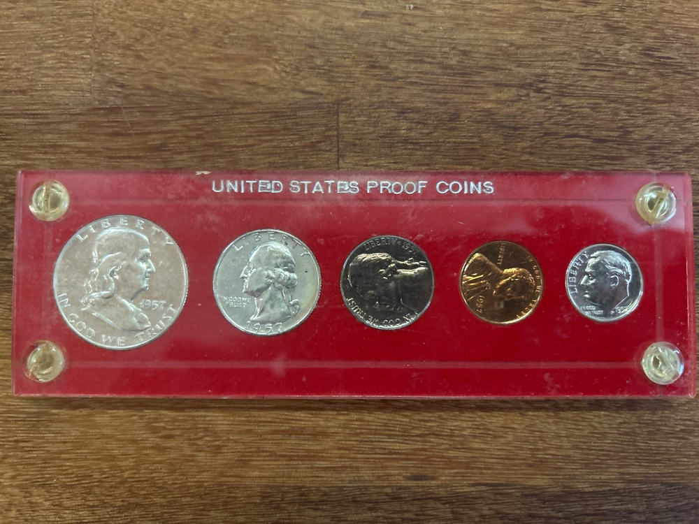 1957 US Proof Set 5 Coins Red Acrylic Display in Original Packaging