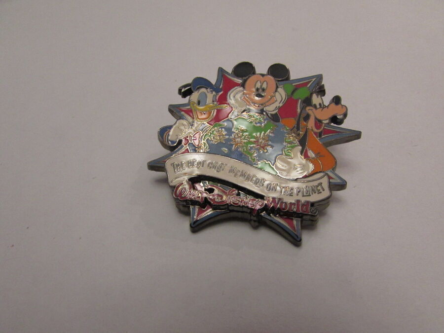 Disney WDW Best Cast Members on the Planet Pin Limited Edition