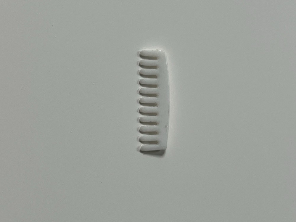 Vintage Barbie 1959 Roman Holiday  #968 White Plastic Comb