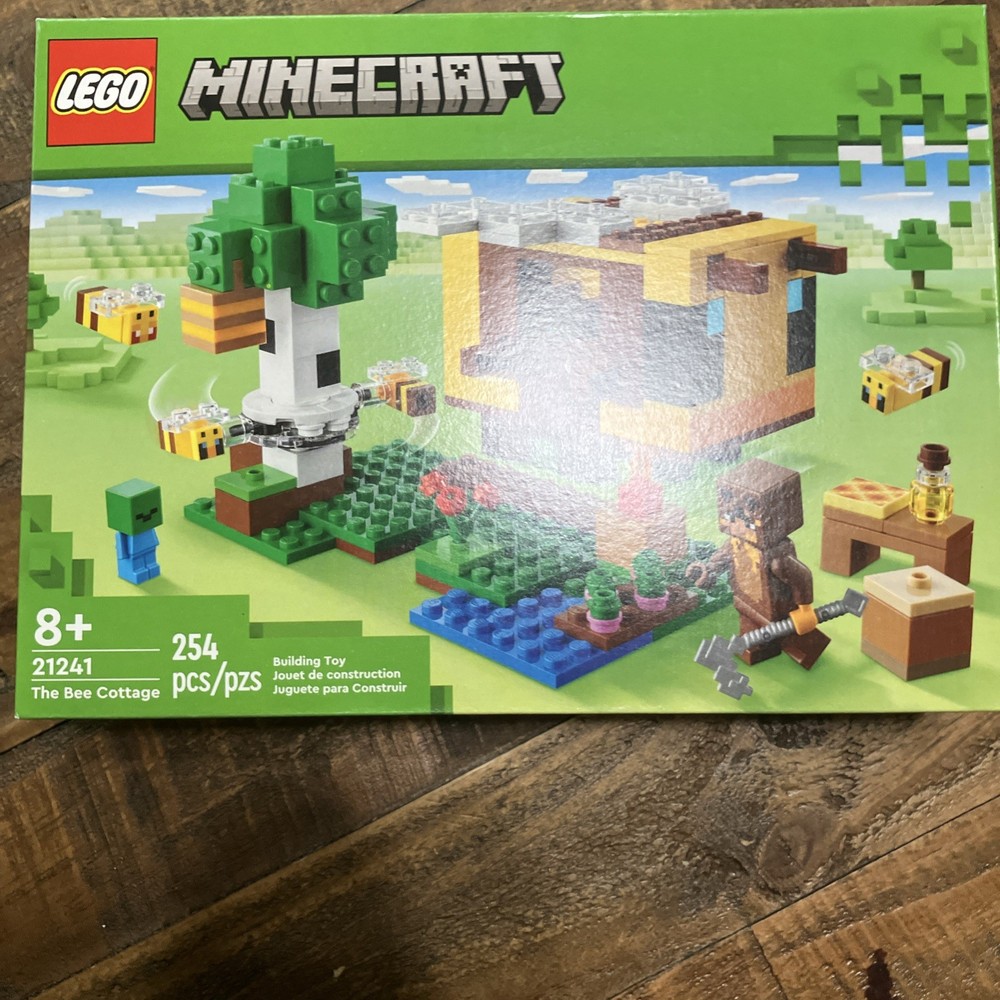LEGO Minecraft the Bee Cottage 21241 Building Toy Set - NEW 2023