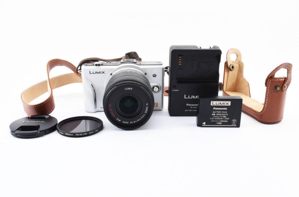 Panasonic Lumix DMC-GF2 12.1MP Lens Mirrorless Digital Camera from Japan