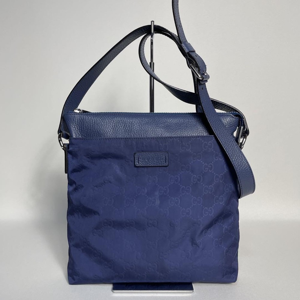 Gucci GG Nylon Shoulder Bag Blue 2503 63 in Excellent Condition