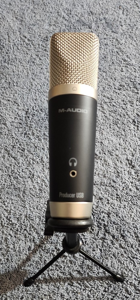 M-Audio Vocal Studio Digital Recording Bundle USB Condenser Microphone TESTED