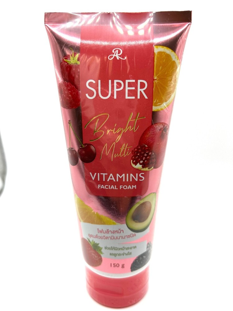 Super Bright Multi Vitamins Brightening Facial Foam Cleanser