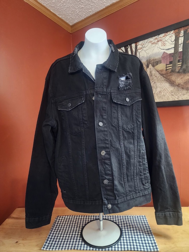 FOREVER 21 Men's Denim Trucker Jacket Black XL  Long Sleeve Distressed Cotton