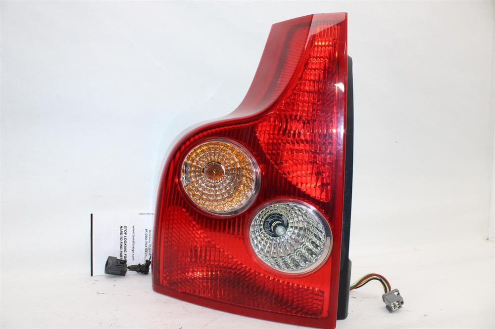 2006 Volvo XC90 Left Lower Tail Light Assembly Used