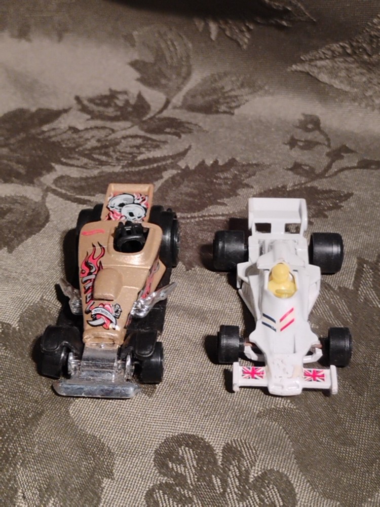 Vintage Hot Wheels & Majorette Lot of 2 Race Cars #93 & #243 Dragster
