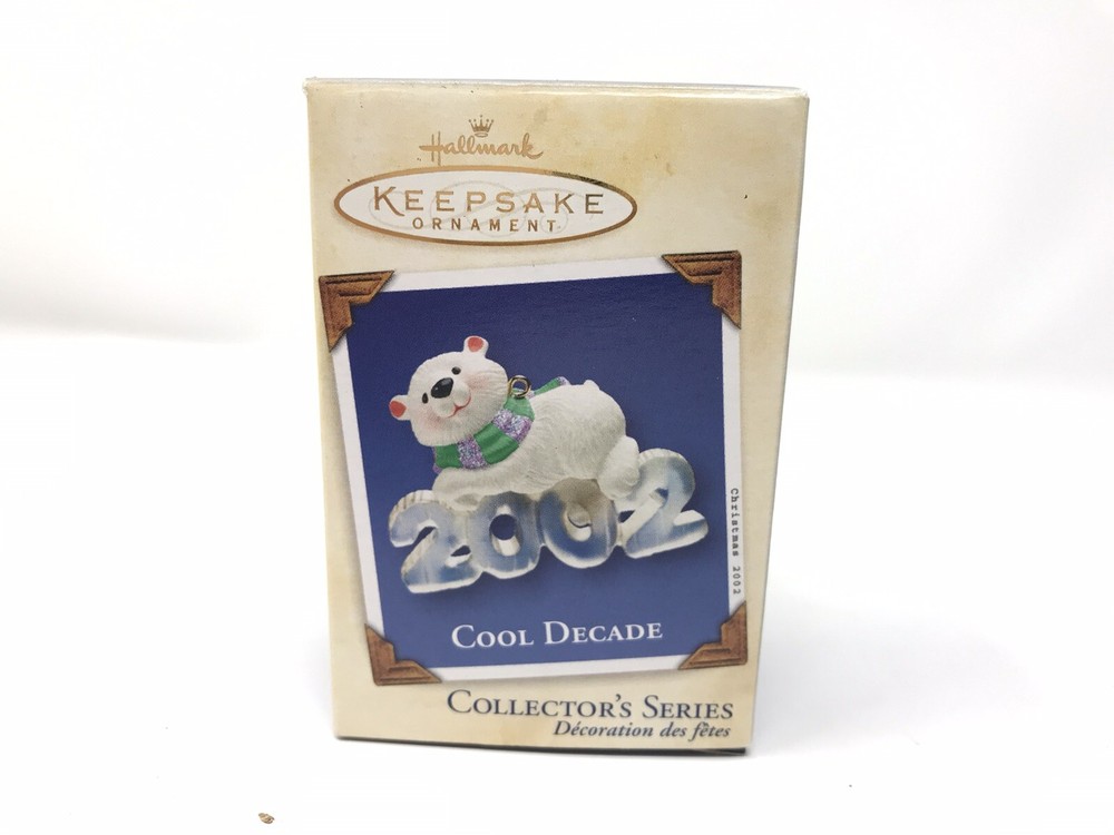 Hallmark Keepsake Ornament Christmas 2002 Cool Decade Polar Bear Xmas