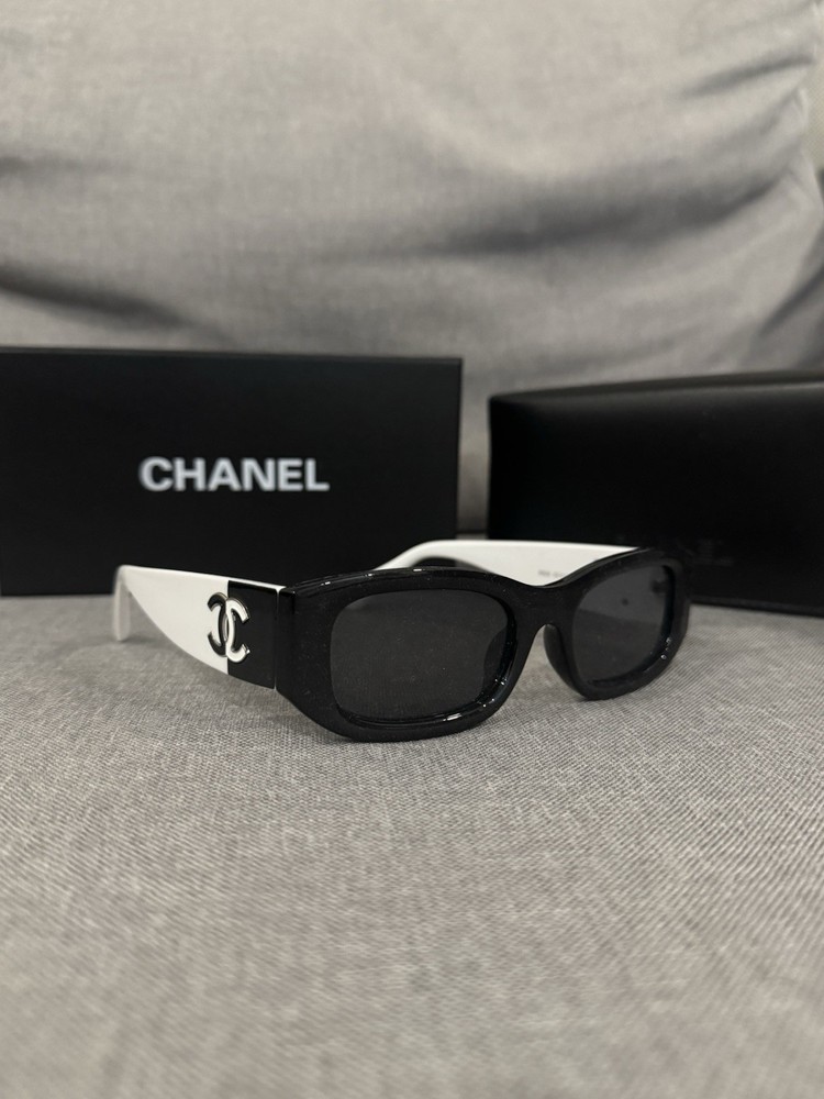 Chanel Black Vintage Sunglasses with Original Box and Case