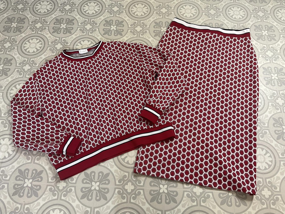 GP & J Baker for H&M set co-ord red honeycomb knitted metallic skirt jumper S M