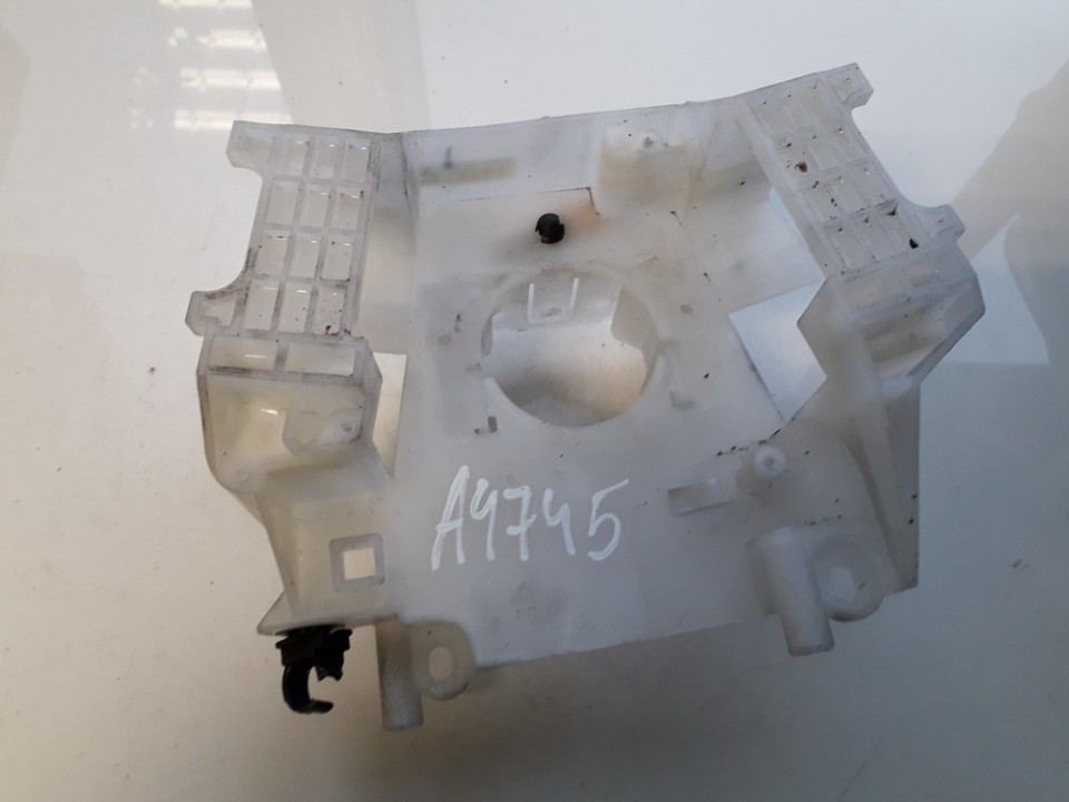 17D682B Other Parts Mazda 5 DE692068-69